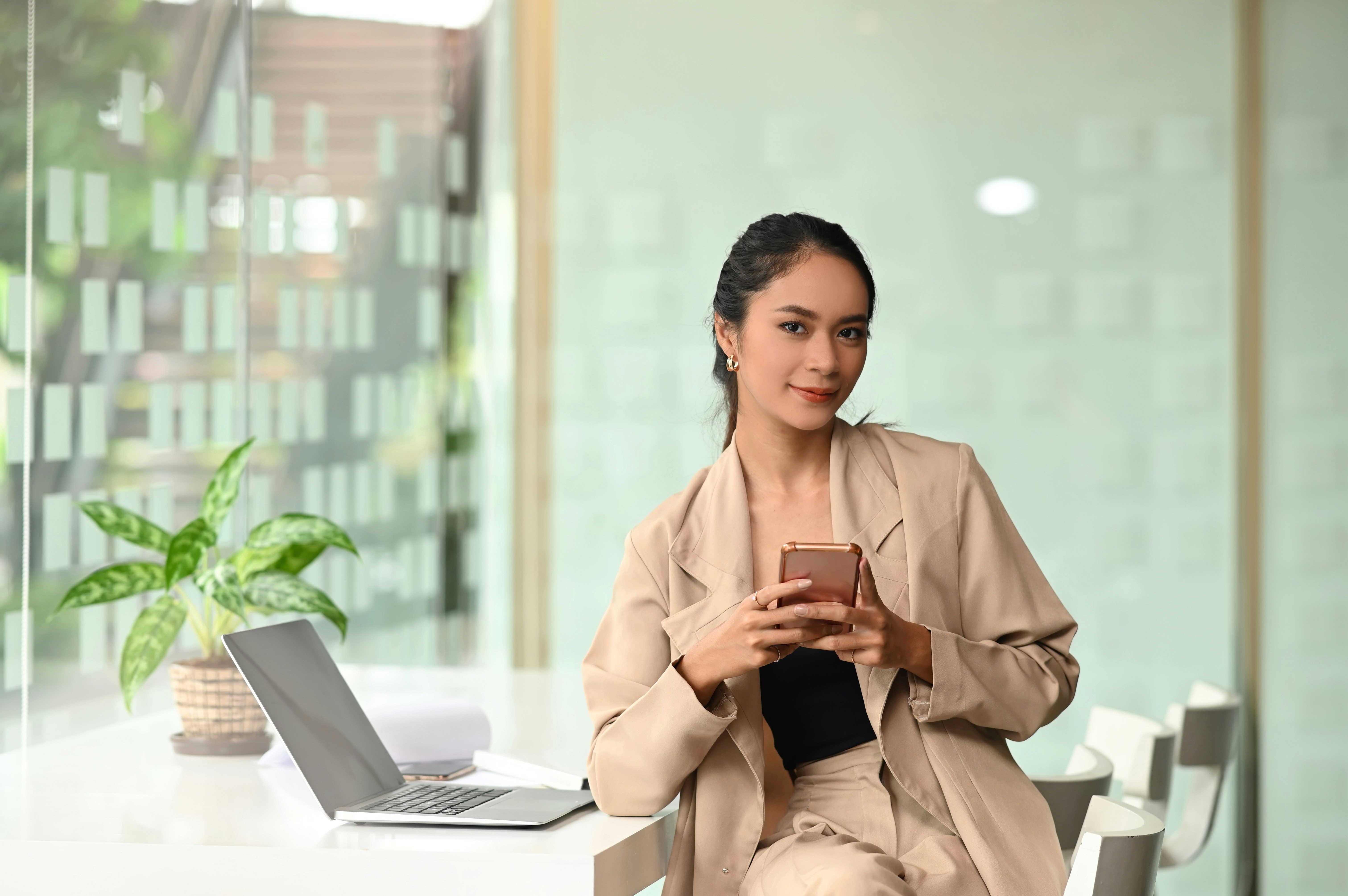 Chi Siamo: La Tua Casa, il Nostro Calore